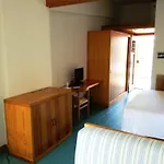 Hotel Kyrie Isole Tremiti 4*