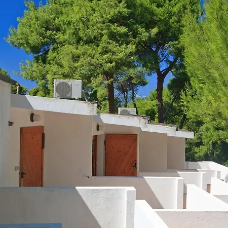 Hotell Kyrie Isole Tremiti 4*