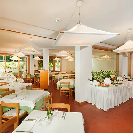 Otel Kyrie Isole Tremiti 4*
