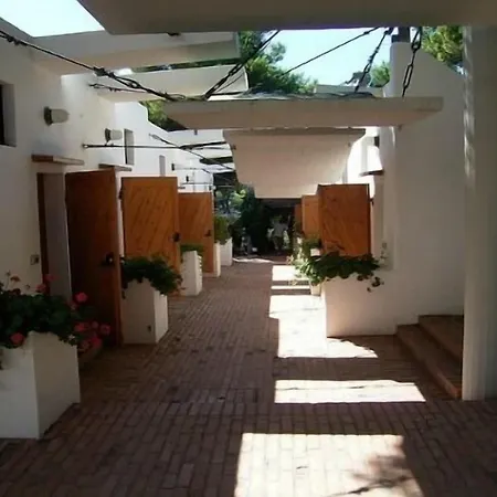 Kyrie Isole Tremiti Hotell