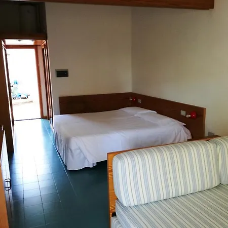 Kyrie Isole Tremiti 4* San Domino