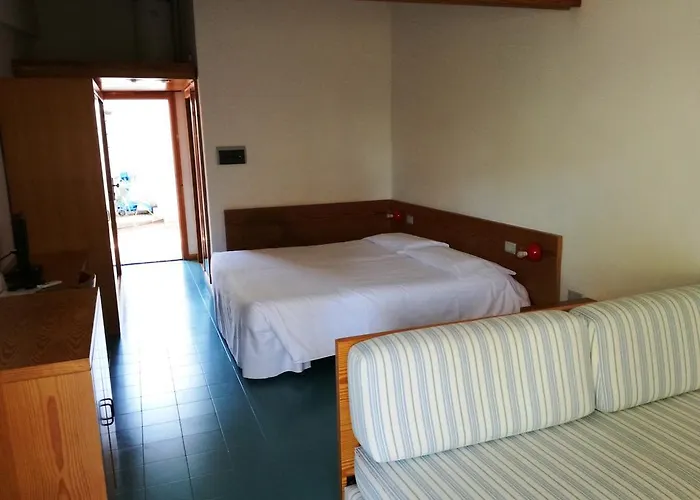 Kyrie Isole Tremiti 4* سان دومينو