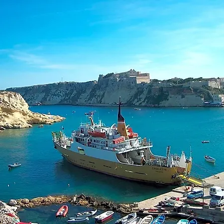 Hotel Kyrie Isole Tremiti 4*