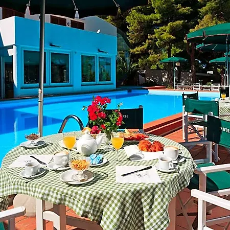 Kyrie Isole Tremiti Hotel San Domino