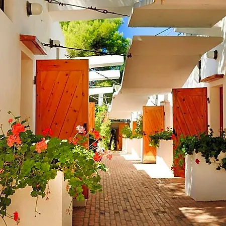 Kyrie Isole Tremiti 4*
