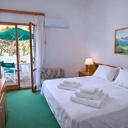 Kyrie Isole Tremiti 4*